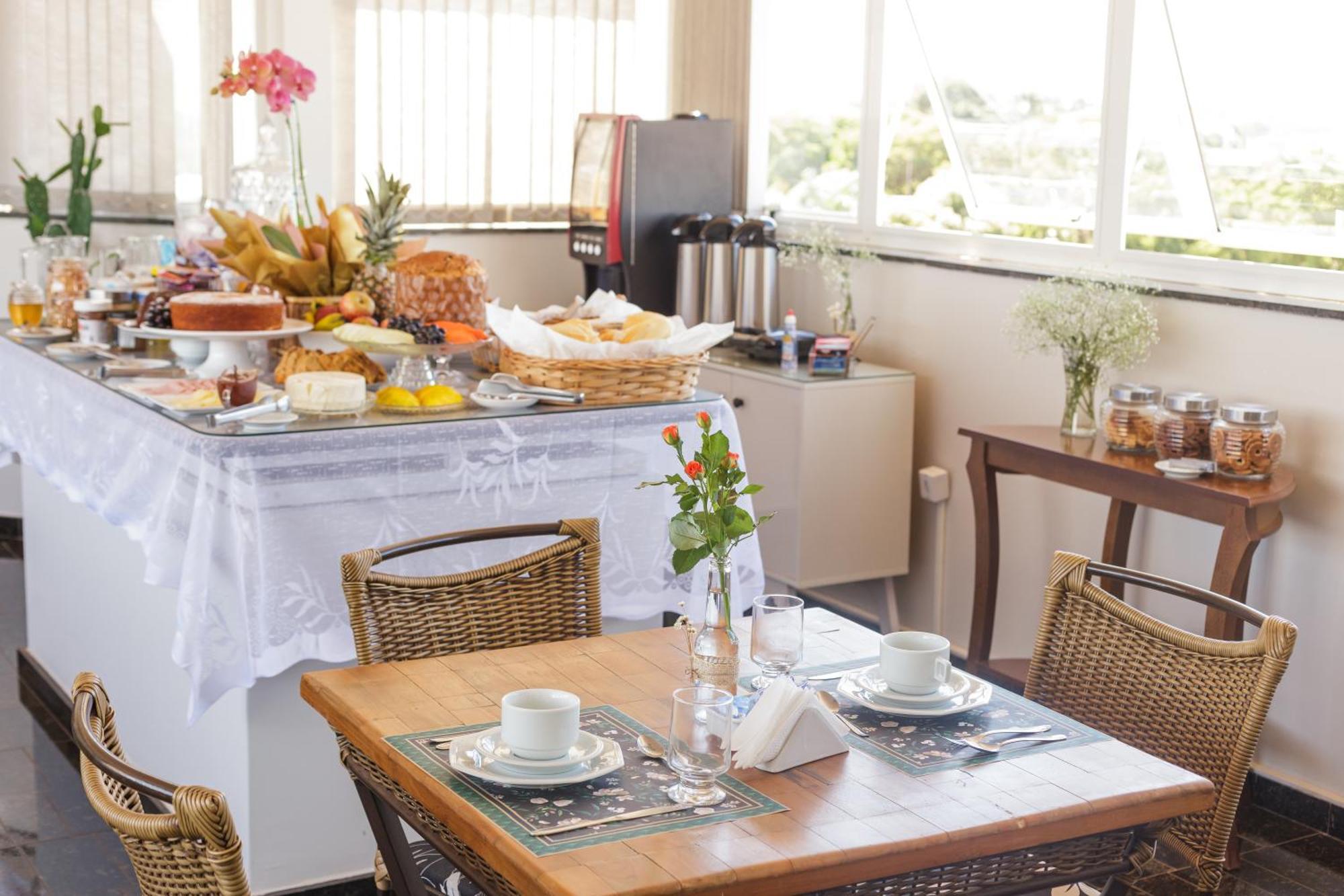 Village Golden Hotel *